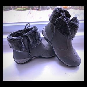 Easy Spirit Boots